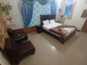 New Hajveri Hotel Lahore